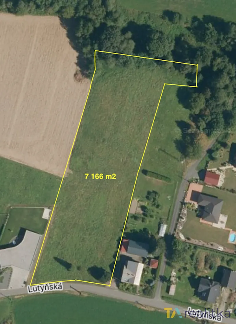 Prodej stavebního pozemku 7166 m²